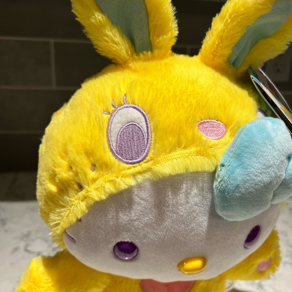 NEW Hello Kitty Easter Side Stepper yellow bunny musical animated plush - Picture 4 of 8